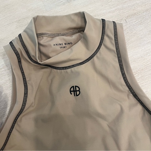 Anine Bing Workout Set - Picture 3 of 6